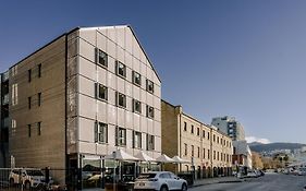 Salamanca Wharf Hotel